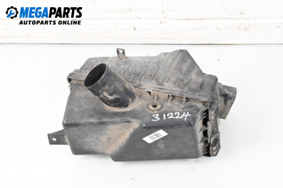 Air cleaner filter box for Toyota Avensis I Station Wagon (09.1997 - 02.2003) 1.8 (AT221)