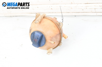 Behälter für frostschutzmittel for Volkswagen Bora Variant (05.1999 - 05.2005) 1.9 TDI, 115 hp
