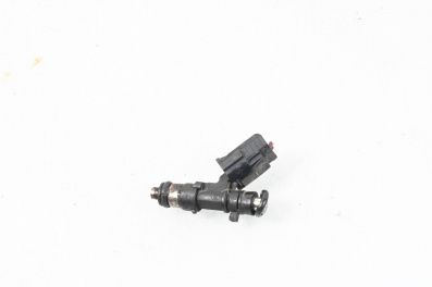 Duza benzină for Volkswagen Jetta IV Sedan (07.1999 - 12.2005) 2.0, 115 hp