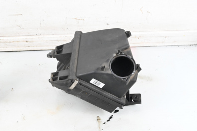 Air cleaner filter box for Volkswagen Passat IV Sedan B5.5 (10.2000 - 12.2005) 2.5 TDI 4motion