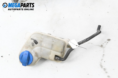 Behälter für frostschutzmittel for Audi A4 Sedan B7 (11.2004 - 06.2008) 2.0, 130 hp