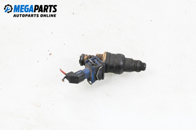Gasoline fuel injector for Volkswagen Golf III Hatchback (08.1991 - 07.1998) 1.6, 101 hp