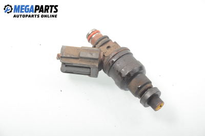 Gasoline fuel injector for Mazda 323 (BA) 1.3 16V, 73 hp, coupe, 1995