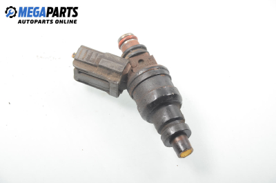 Gasoline fuel injector for Mazda 323 (BA) 1.3 16V, 73 hp, coupe, 1995