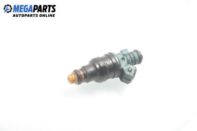 Gasoline fuel injector for Lancia Kappa 2.0 20V, 146 hp, sedan, 1995