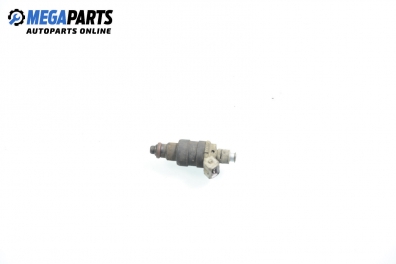 Gasoline fuel injector for Audi A4 (B5) 2.6, 150 hp, sedan, 1995