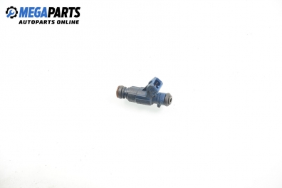 Gasoline fuel injector for Mercedes-Benz CLK-Class 209 (C/A) 3.2, 218 hp, coupe automatic, 2003