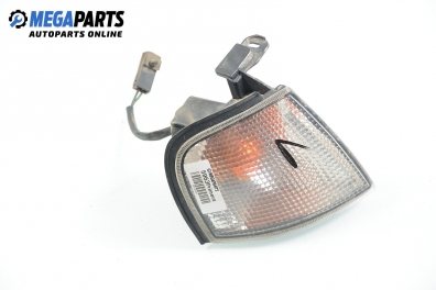 Blinker for Nissan Primera (P10) 1.6, 90 hp, sedan, 1993, position: right