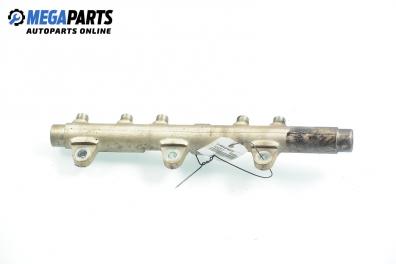 Fuel rail for Fiat Stilo 1.9 JTD, 115 hp, hatchback, 5 doors, 2001