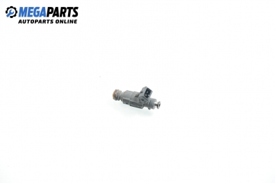 Gasoline fuel injector for Mercedes-Benz A-Class W168 1.6, 102 hp, 5 doors, 1999