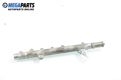 Fuel rail for Renault Laguna II (X74) 1.9 dCi, 120 hp, station wagon, 2001