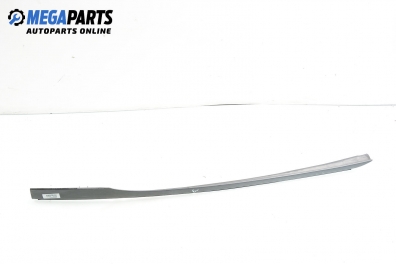 Material profilat exterior for Opel Zafira A 2.0 16V DTI, 101 hp, 2001, position: dreapta