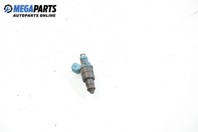 Gasoline fuel injector for Volkswagen Passat (B5; B5.5) 1.6, 101 hp, sedan, 1997