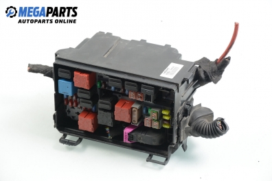 Fuse box for Opel Corsa D 1.2, 80 hp, 3 doors, 2009