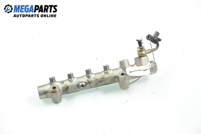 Fuel rail for Opel Astra H 1.7 CDTI, 80 hp, hatchback, 5 doors, 2006