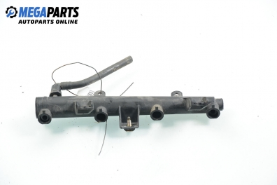 Fuel rail for Peugeot 206 1.1, 60 hp, hatchback, 5 doors, 1999