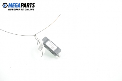 Amplificator antenă for Volkswagen Passat (B6) 1.9 TDI, 105 hp, combi, 2007 № 3C9 035 552