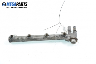 Rampă combustibil for Volkswagen Polo (6N/6N2) 1.4 16V, 75 hp, hatchback, 5 uși, 2001