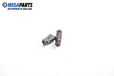 Gasoline fuel injector for Volkswagen Polo (6R/6C) 1.2, 60 hp, 5 doors, 2010