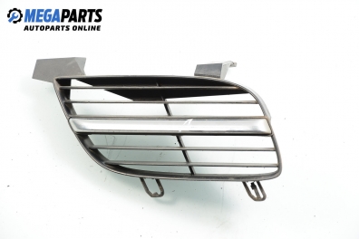 Grilă for Nissan Almera (N16) 2.2 Di, 110 hp, hatchback, 5 uși, 2002, position: dreapta