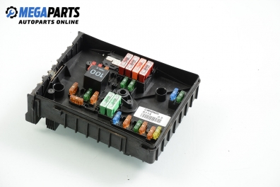 Fuse box for Audi A3 (8P) 2.0 16V TDI, 140 hp, 5 doors, 2006