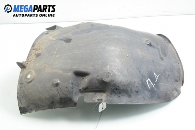 Radhausschale for Renault Scenic II 1.9 dCi, 120 hp, 2003, position: rechts, vorderseite