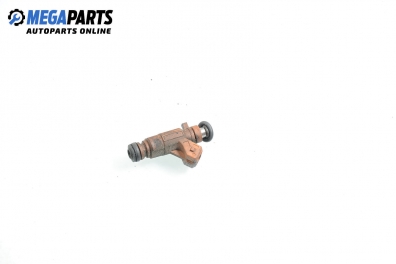 Gasoline fuel injector for Saab 9-5 2.3 t, 185 hp, sedan automatic, 2001