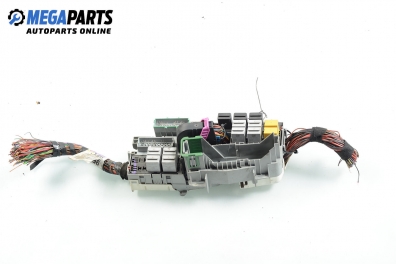 Fuse box for Opel Corsa C 1.7 DI, 65 hp, 3 doors, 2002