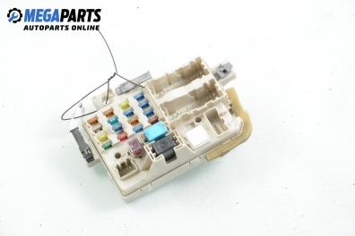 Sicherungskasten for Mazda 6 2.0 DI, 136 hp, combi, 2002