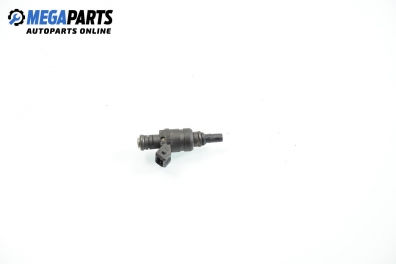 Gasoline fuel injector for BMW 3 (E46) 2.0, 163 hp, station wagon automatic, 2004