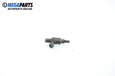 Gasoline fuel injector for BMW 3 (E46) 2.0, 163 hp, station wagon automatic, 2004