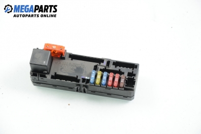 Fuse box for Mercedes-Benz CLK-Class 208 (C/A) 2.0, 136 hp, coupe automatic, 2000 № A 000 540 00 72