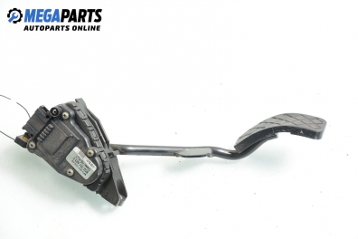 Pedală de accelerație for Volkswagen Passat IV Variant B5.5 (09.2000 - 08.2005), 8D2721523E