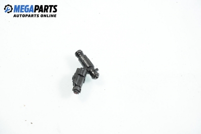 Gasoline fuel injector for Hyundai Getz 1.3, 85 hp, 5 doors, 2004