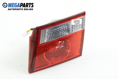 Inner tail light for Kia Carens 2.0 CRDi, 113 hp, 2002, position: right