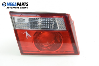 Inner tail light for Kia Carens 2.0 CRDi, 113 hp, 2002, position: left