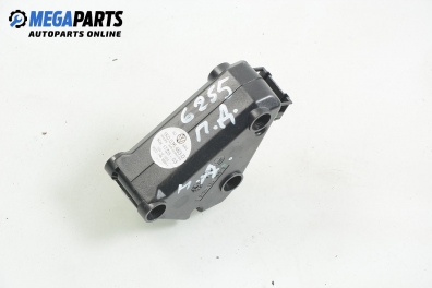 Audioverstärker for Volkswagen Golf V 1.9 TDI, 105 hp, hecktür, 5 türen, 2005, position: rechts, vorderseite № 1K0.035.463.D