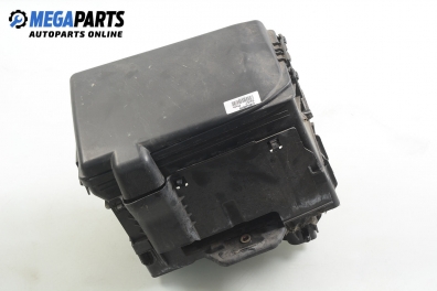 Batteriehalter for Volkswagen Polo (9N/9N3) 1.2, 54 hp, hecktür, 5 türen, 2006