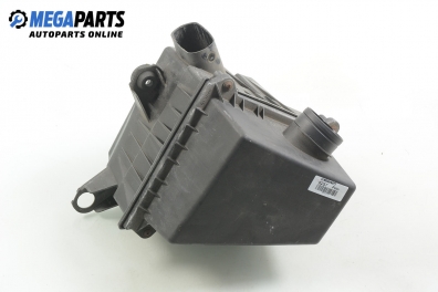 Carcasă filtru de aer for Volkswagen Polo (9N3) 1.2, 60 hp, hatchback, 2007