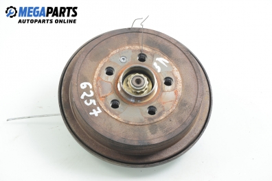 Achsschenkel radnabe mit bremstrommel for Volkswagen Polo (9N3) 1.2, 60 hp, hecktür, 2007, position: links, rückseite