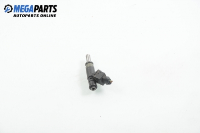 Gasoline fuel injector for BMW 3 (E90, E91, E92, E93) 2.0, 150 hp, sedan, 2006