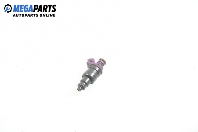 Gasoline fuel injector for Renault Twingo 1.2, 54 hp, 1998