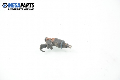 Benzineinspritzdüse for Volvo 850 2.0, 143 hp, combi, 1995