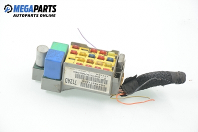 Fuse box for Chrysler Neon 2.0 16V, 133 hp, sedan automatic, 1998 № P04793712AD