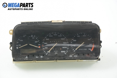 Kilometerzähler for Volkswagen Passat (B3) 2.0, 115 hp, sedan, 1992 № 81 117 657