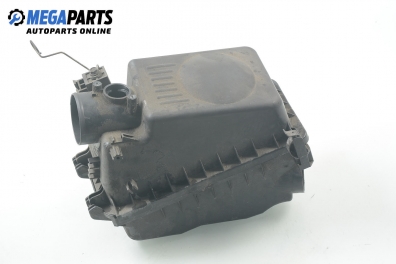 Carcasă filtru de aer for Toyota Corolla Verso 1.8 VVT-i, 135 hp, 2003