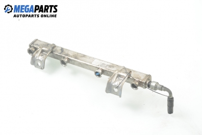 Fuel rail for Ford C-Max 1.8, 125 hp, 2005