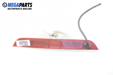 Central tail light for Ford Fiesta V 1.4 TDCi, 68 hp, 5 doors, 2007