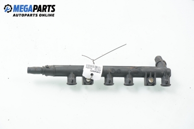 Fuel rail for Fiat Punto 1.2, 60 hp, 3 doors, 2000