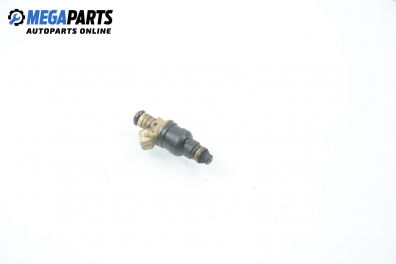 Gasoline fuel injector for Citroen Xantia 2.0 Turbo, 147 hp, hatchback, 5 doors, 1997